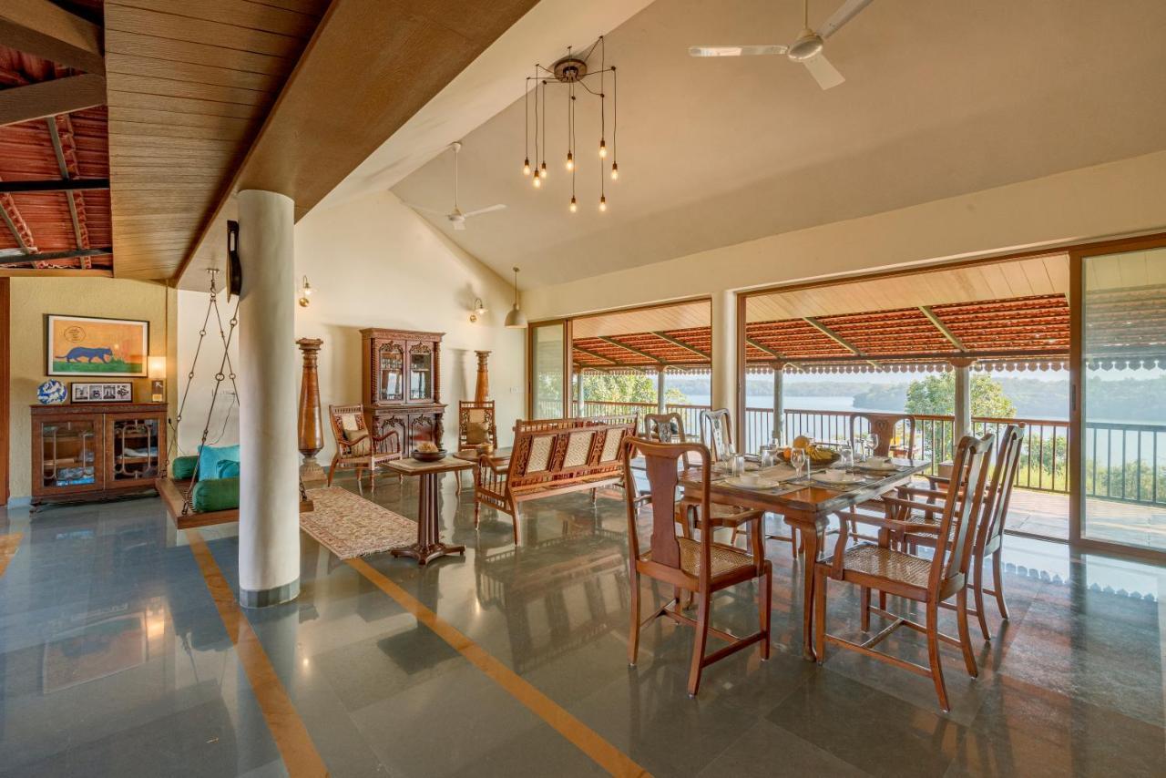 Saffronstays Anantham, Kamshet - Pet-Friendly Lakefront Villa With A Huge Verandah Nethersole Dam 外观 照片